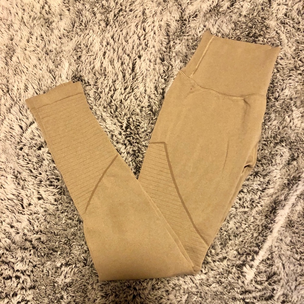 Alphalete Revival Leggings